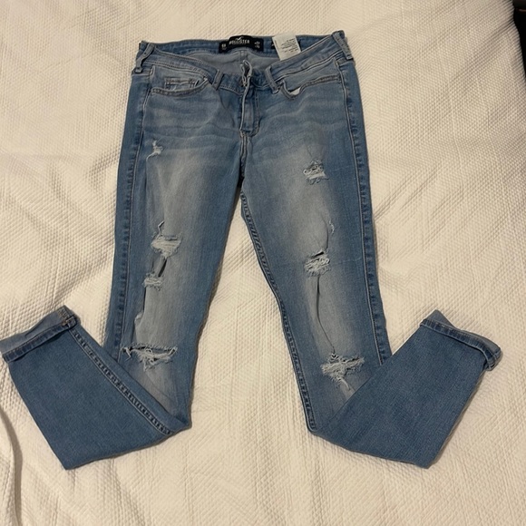 Hollister Low Rise Super Skinny Crop Jeans size 5R (#2) - Picture 1 of 4